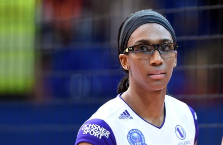 Foluke Akinradewo